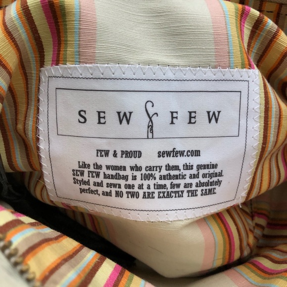 Sew Few cowhide and leather clutch - Picture 3 of 4